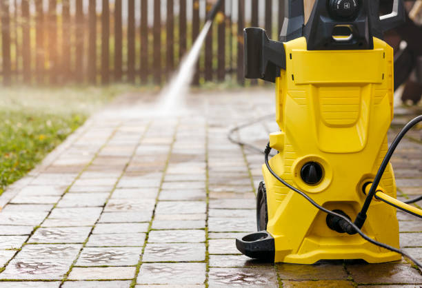 Professional Pressure washing in Lake Lorraine, FL